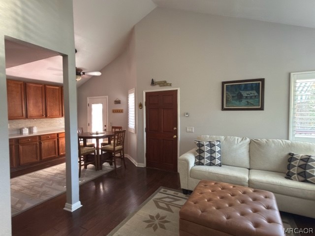 33519 Falling Leaf Drive Property Photo 25
