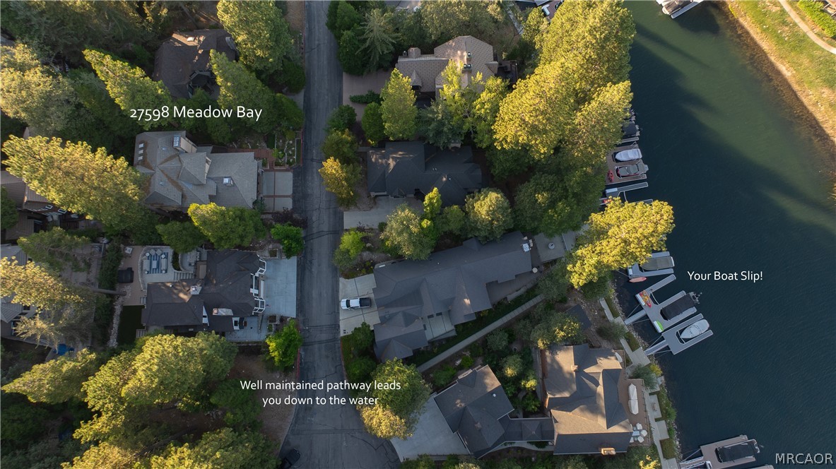 27598 Meadow Bay Drive Property Photo 3