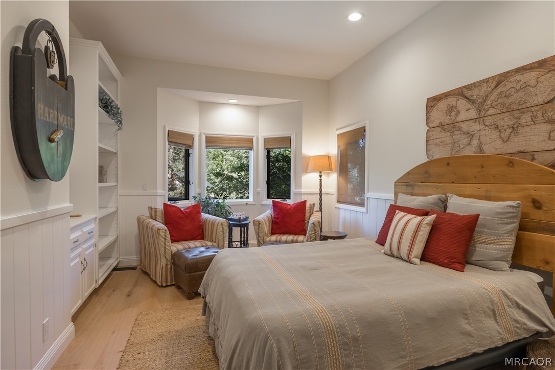 27598 Meadow Bay Drive Property Photo 32