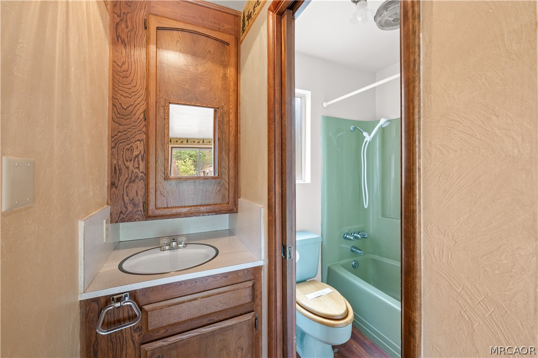 1172 Or 1160 1/2 Mound Street Property Photo 39