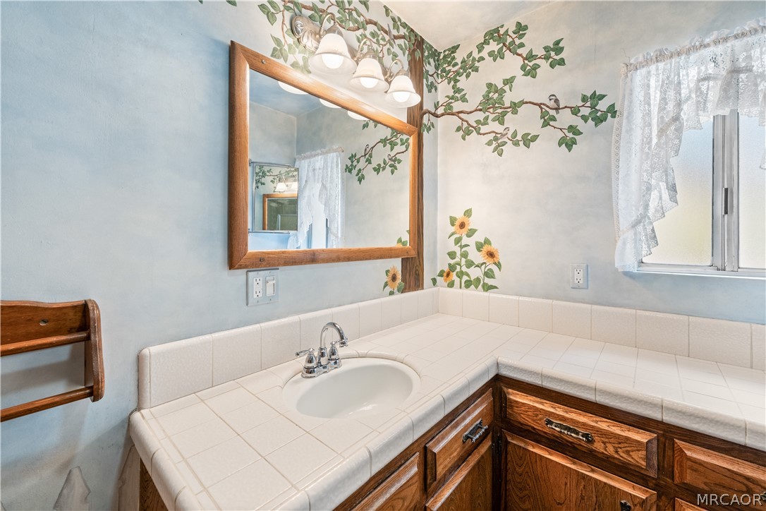 1172 Or 1160 1/2 Mound Street Property Photo 40