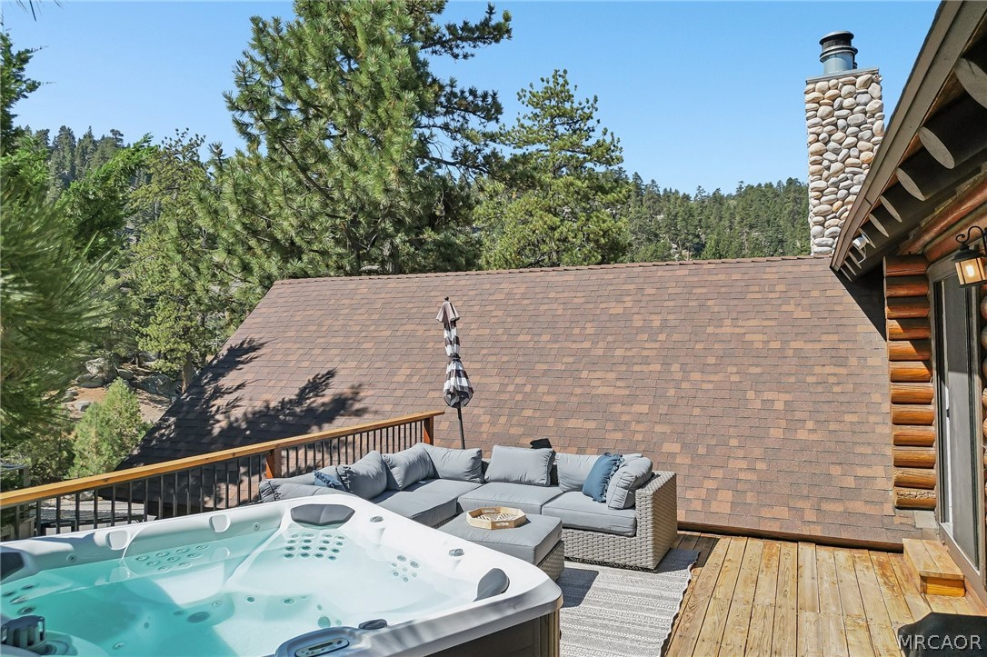 38595 Talbot Drive Property Photo 5