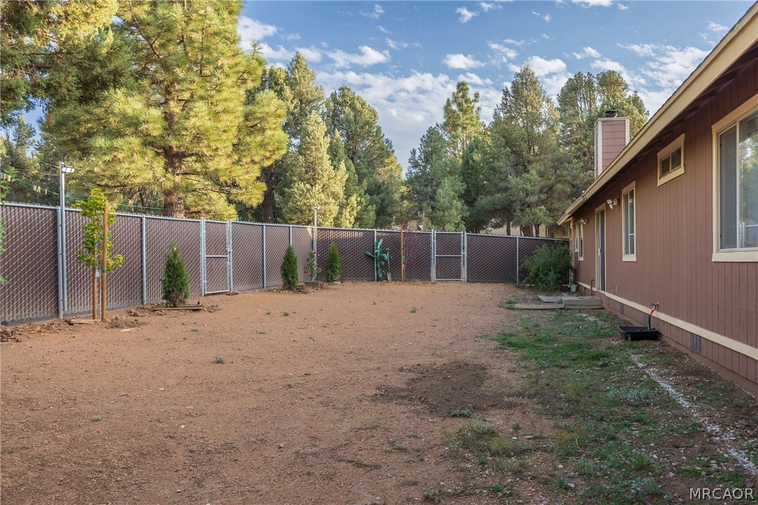 46531 Arastre Road Property Photo 11