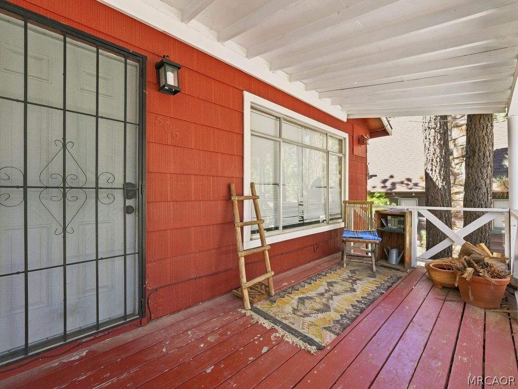 506 West Rainbow Boulevard Property Photo 6
