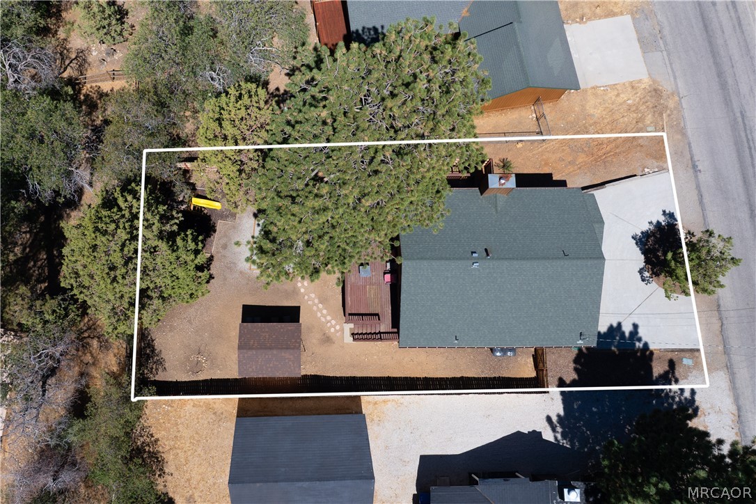 630 Villa Grove Avenue Property Photo 4
