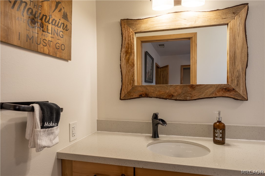 630 Villa Grove Avenue Property Photo 22
