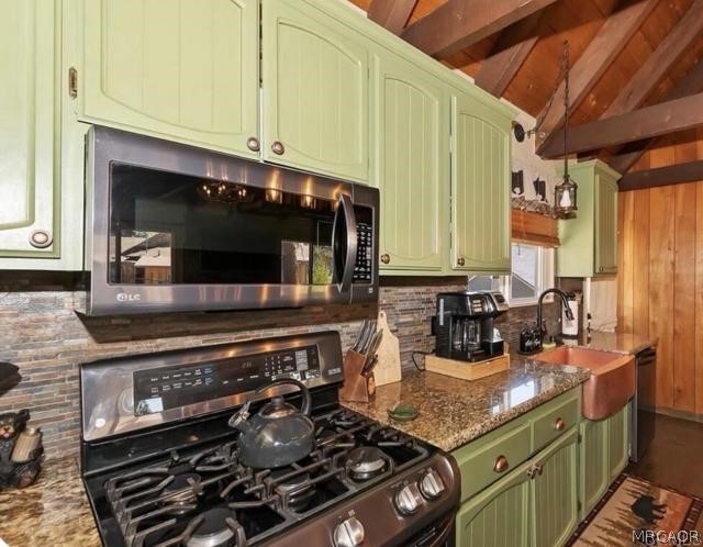 660 Lintner Road Property Photo 9