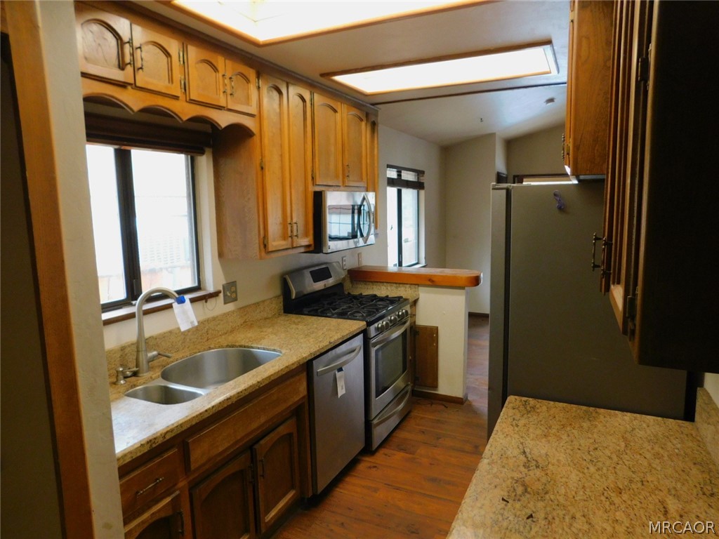 867 Ash Lane Property Photo 7