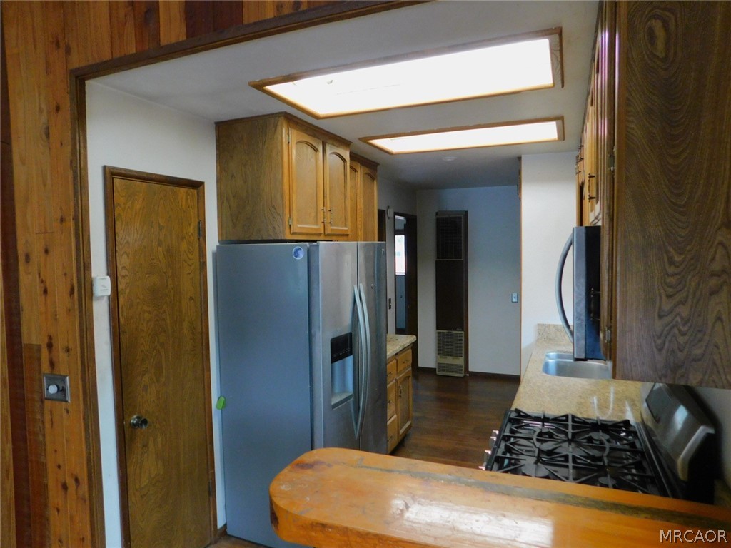 867 Ash Lane Property Photo 15