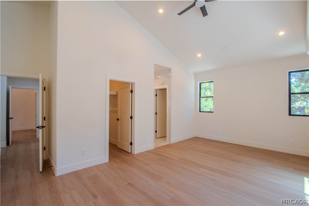 305 East Angeles Boulevard Property Photo 23