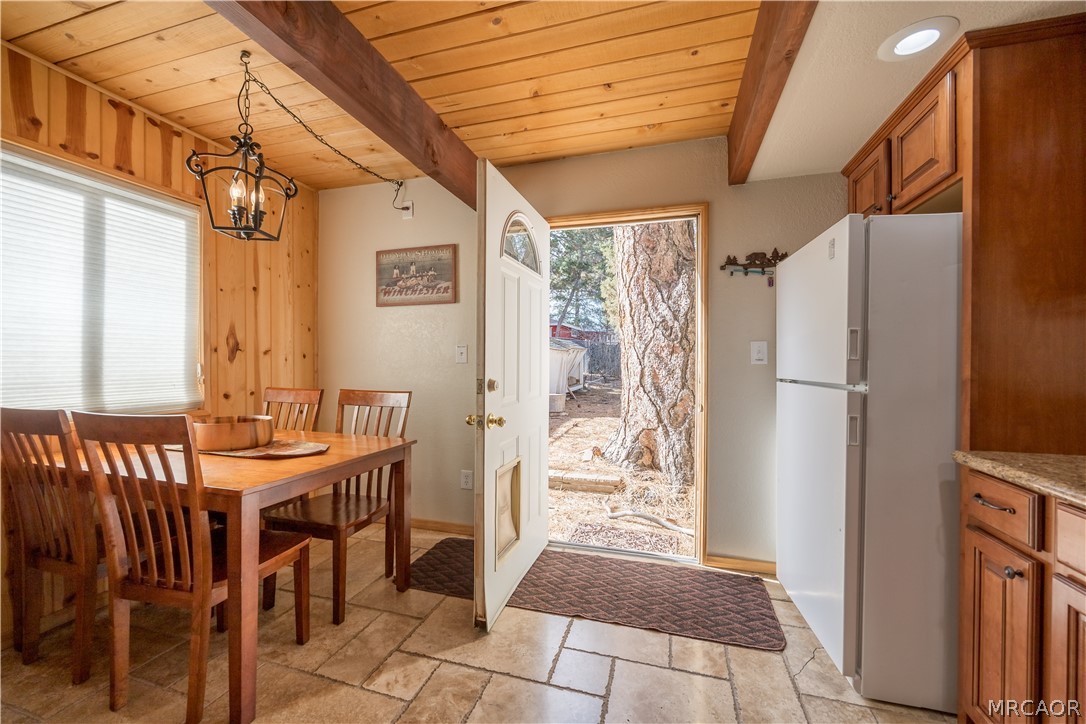 188 Imperial Avenue Property Photo 17