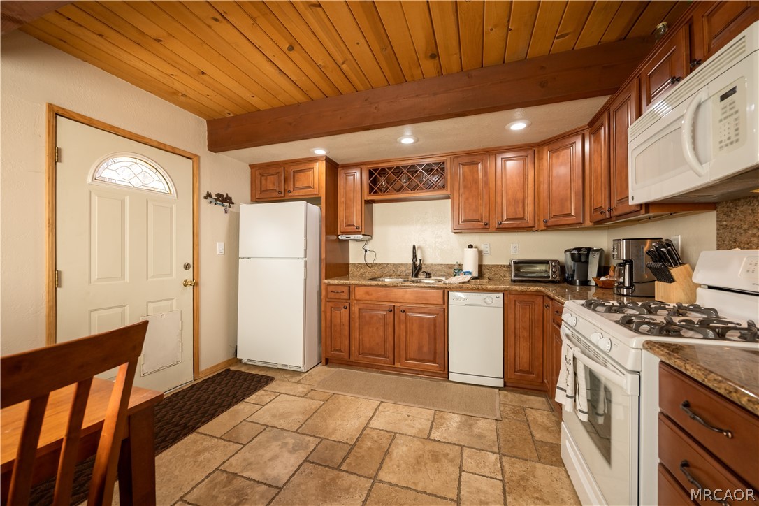 188 Imperial Avenue Property Photo 19
