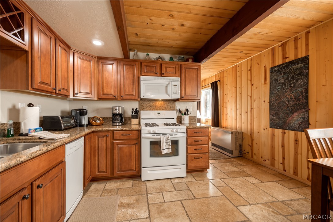 188 Imperial Avenue Property Photo 20