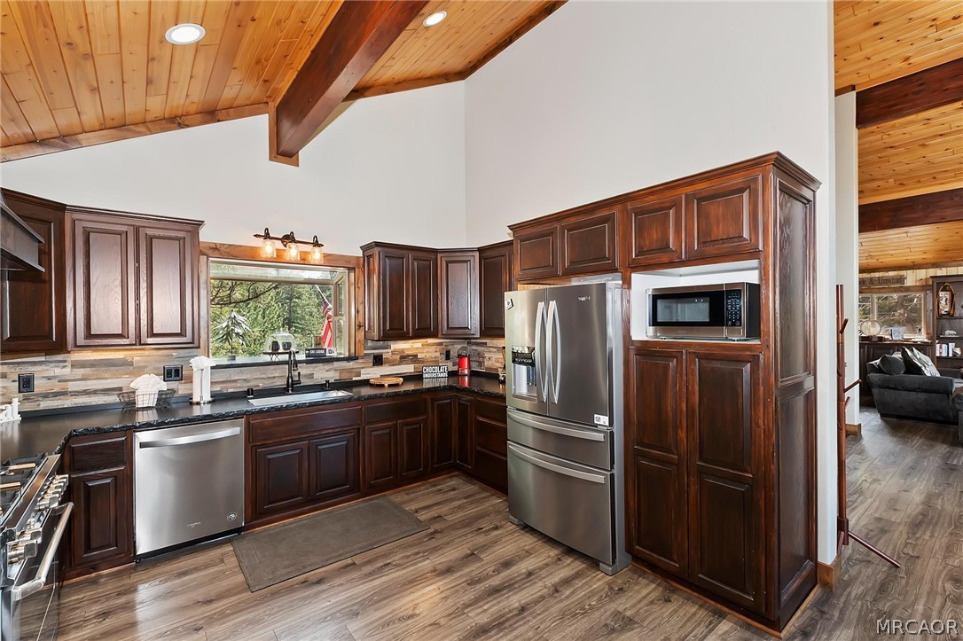 43335 Sand Canyon Road Property Photo 26