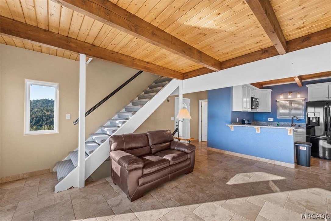 2190 Tank Road Property Photo 15