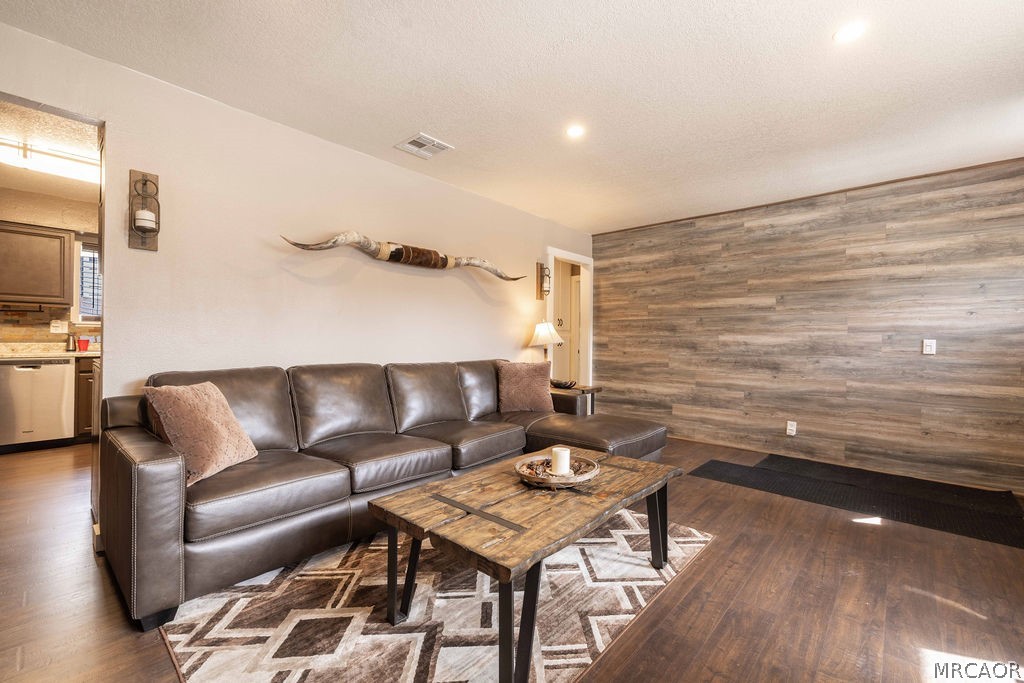 500 Maltby Boulevard Property Photo 28