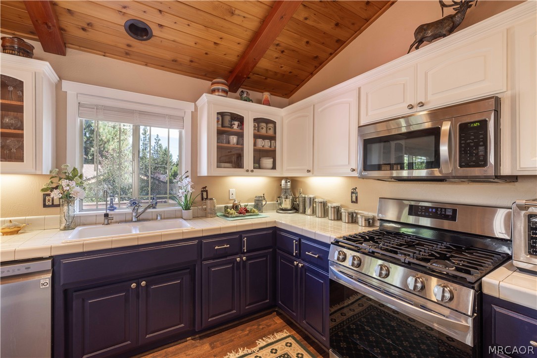 1325 East Big Bear Boulevard Property Photo 11
