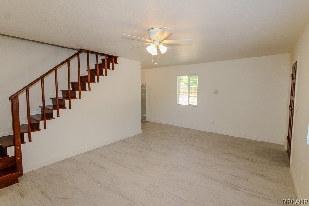 328 East Tiger Lily Drive Property Photo 3