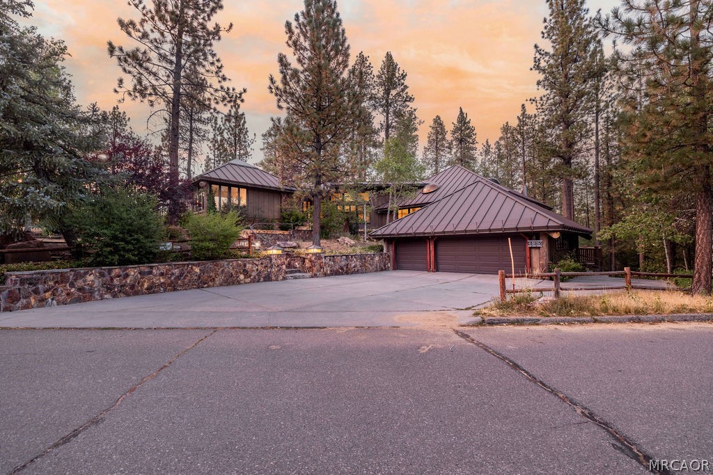 42290 Heavenly Valley Road Property Photo 2