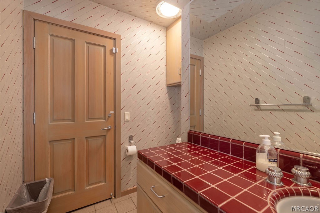 42290 Heavenly Valley Road Property Photo 46