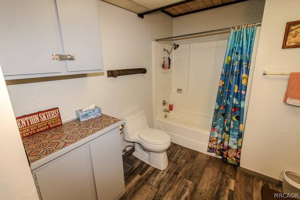 538 East Meadow Lane Property Photo 15