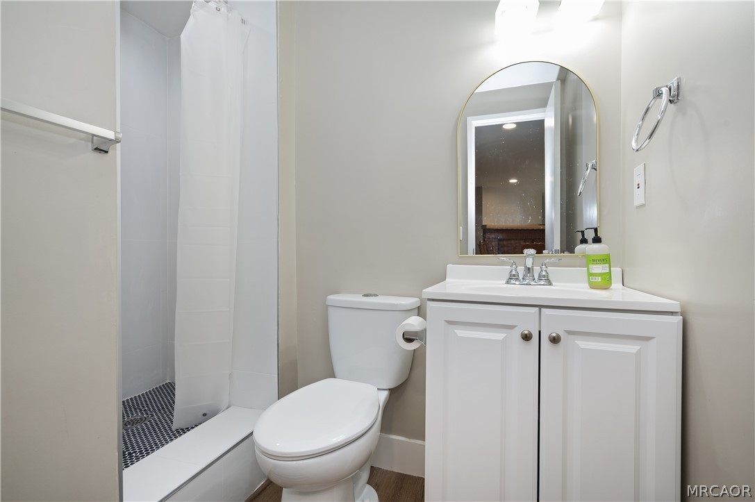 2418 Spring Oak Drive Property Photo 28