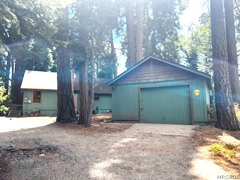 27877 Holly Lane Property Photo 3