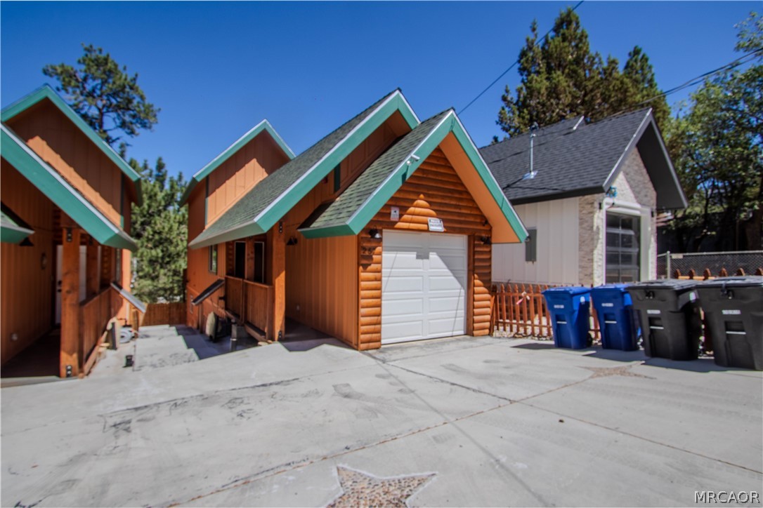 257 Imperial Avenue Property Photo 2