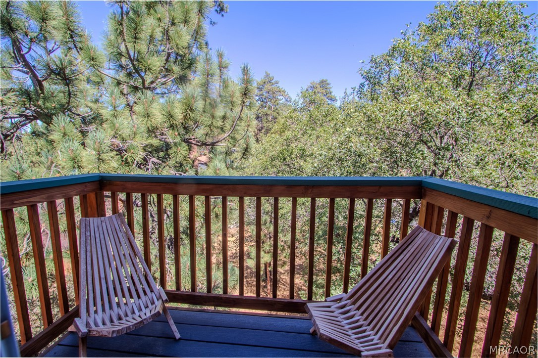 257 Imperial Avenue Property Photo 16