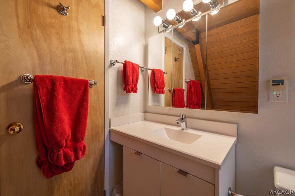 43615 Bow Canyon Lane Property Photo 17