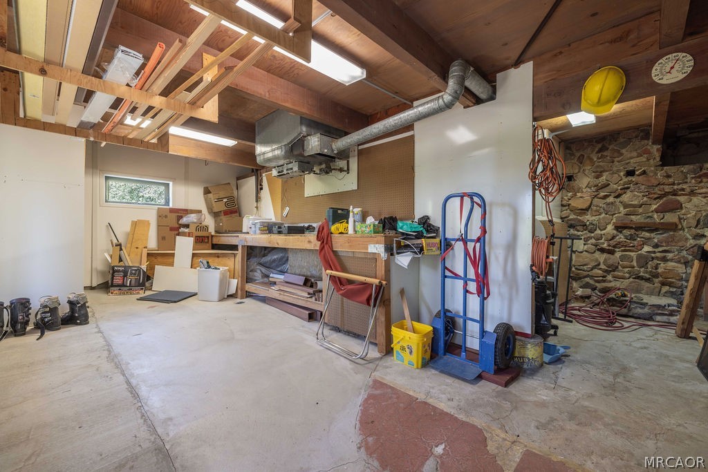 43615 Bow Canyon Lane Property Photo 21