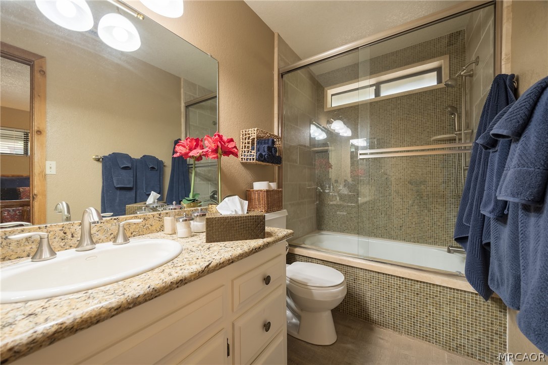 824 Mountain Lane Property Photo 43