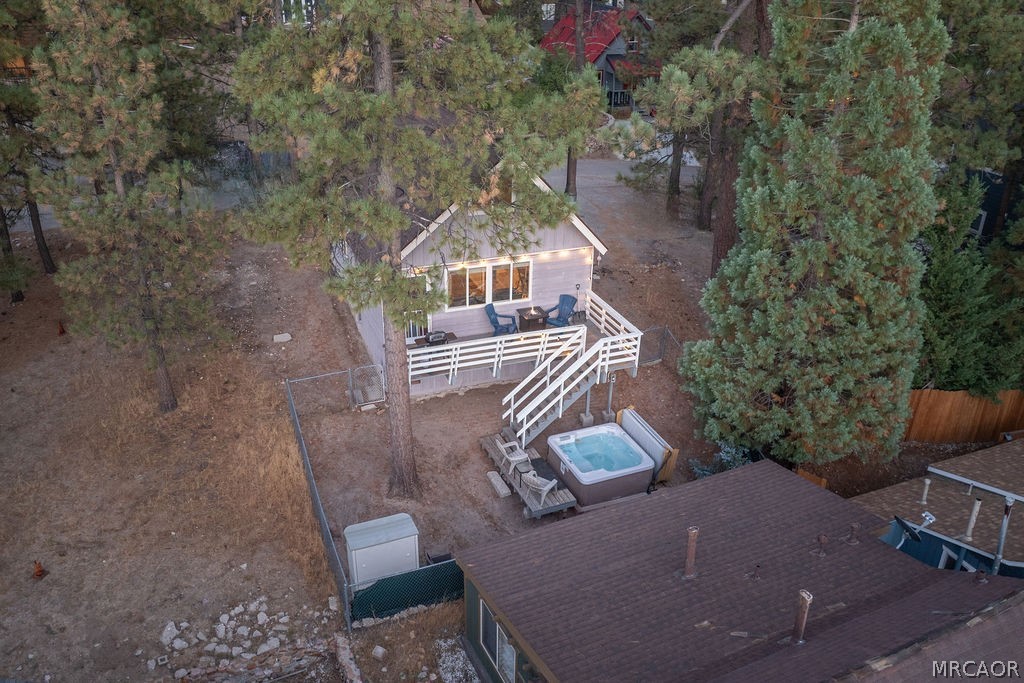 422 Dixie Lane Property Photo 4