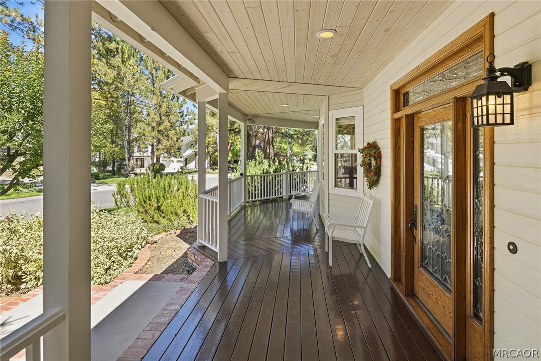 137 Bayside Drive Property Photo 8