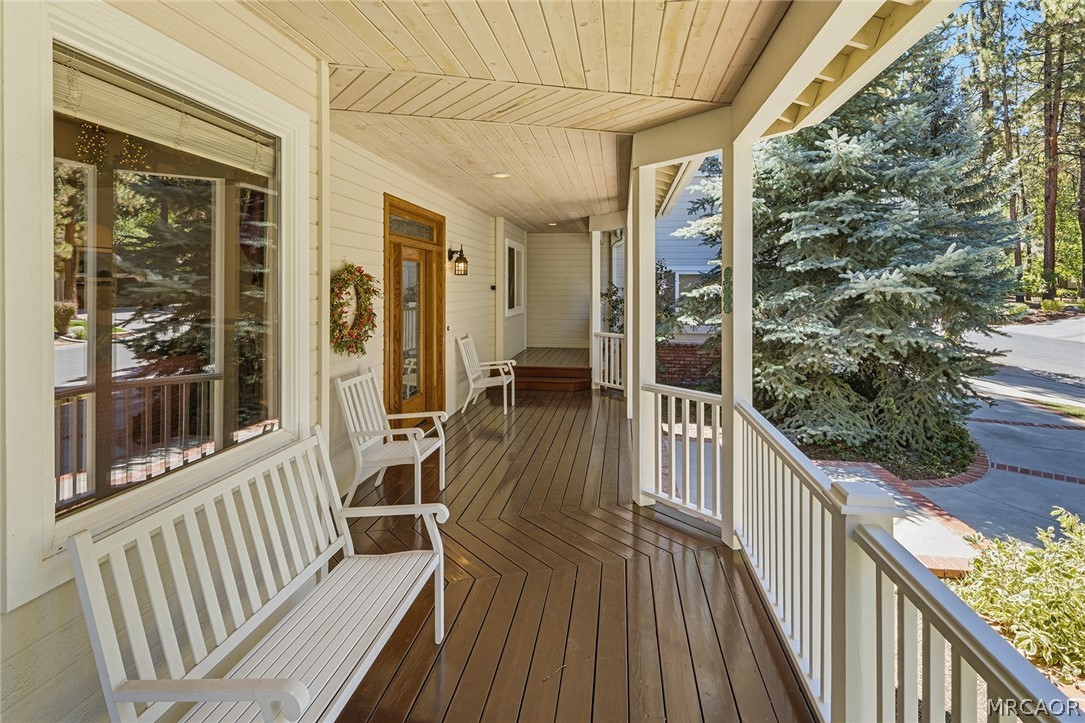 137 Bayside Drive Property Photo 23
