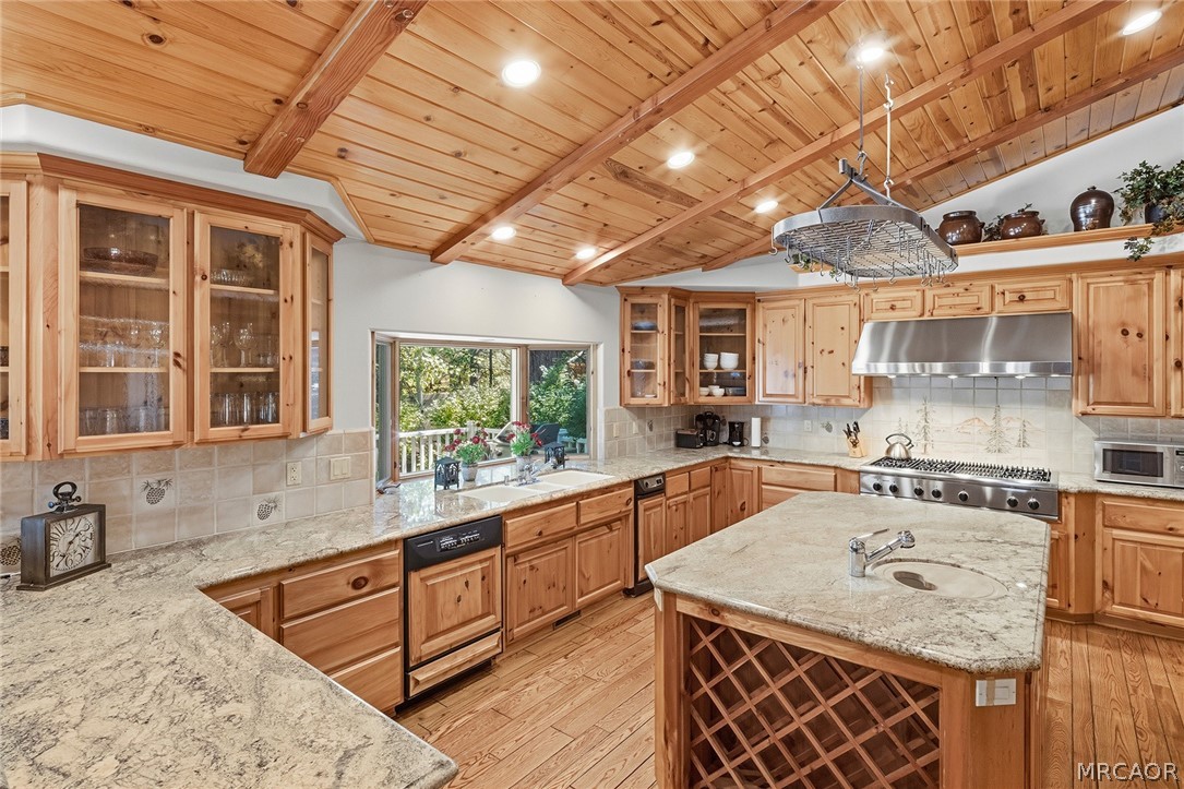 137 Bayside Drive Property Photo 40