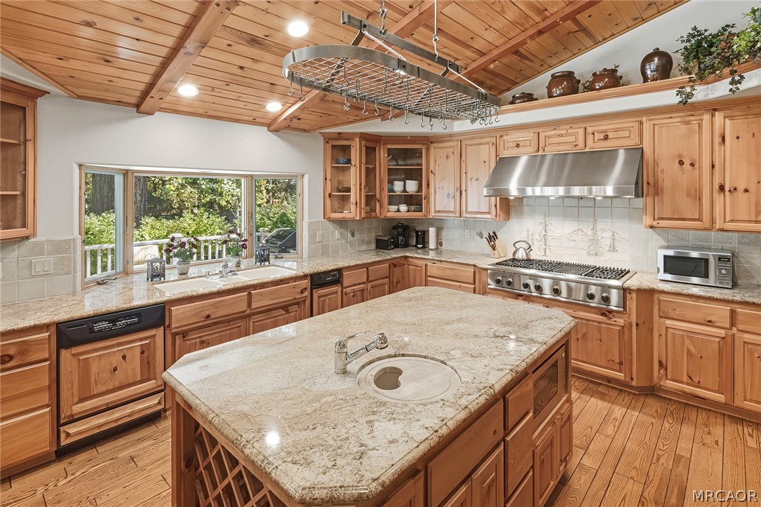 137 Bayside Drive Property Photo 41