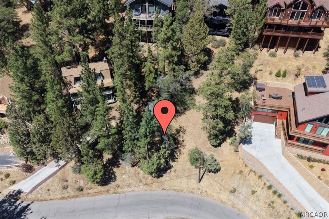 865 Menlo Drive Property Photo 3