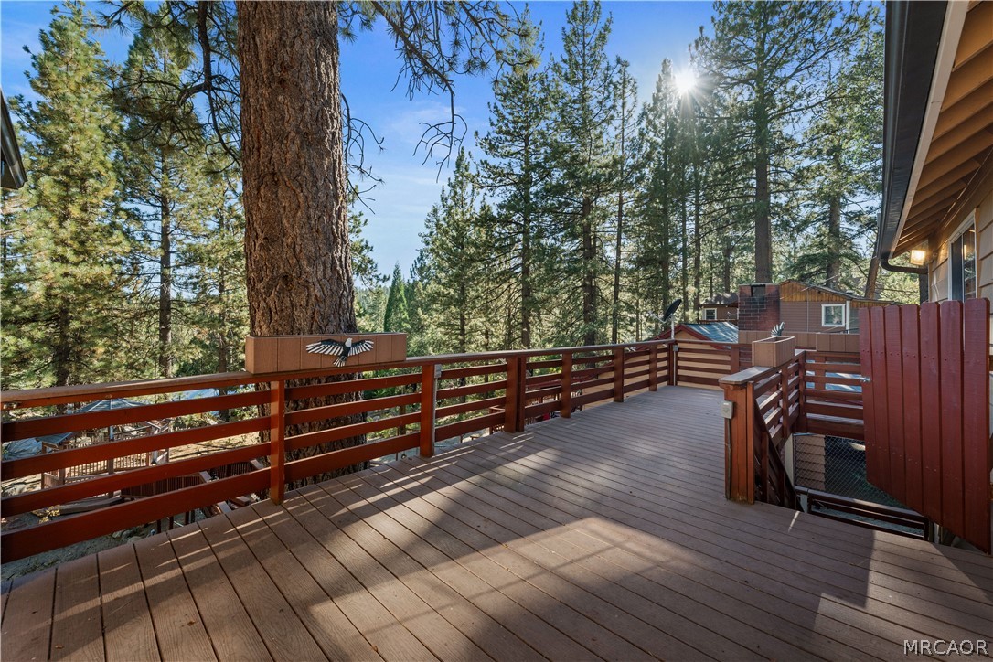 39251 Cedar Dell Road Property Photo 3