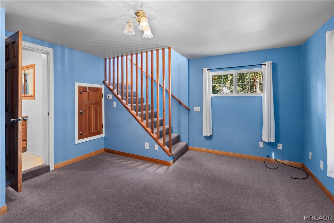 39251 Cedar Dell Road Property Photo 14