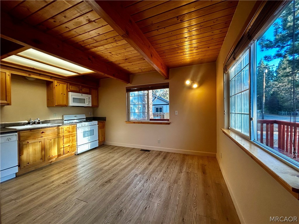 525 Santa Barbara Avenue Property Photo 4