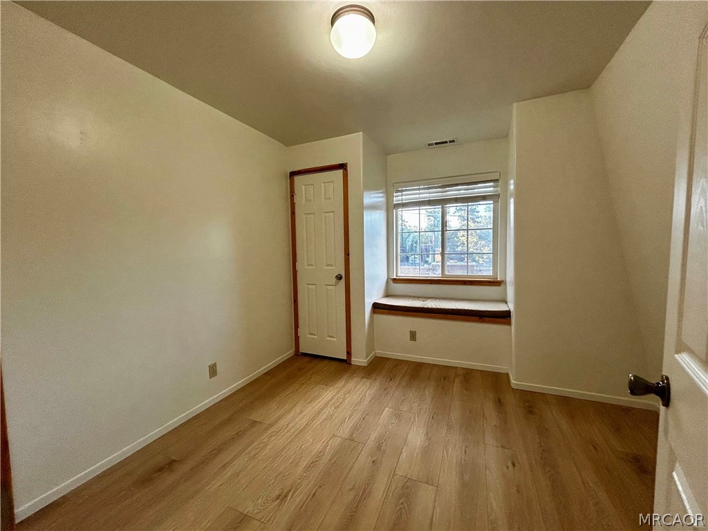 525 Santa Barbara Avenue Property Photo 8