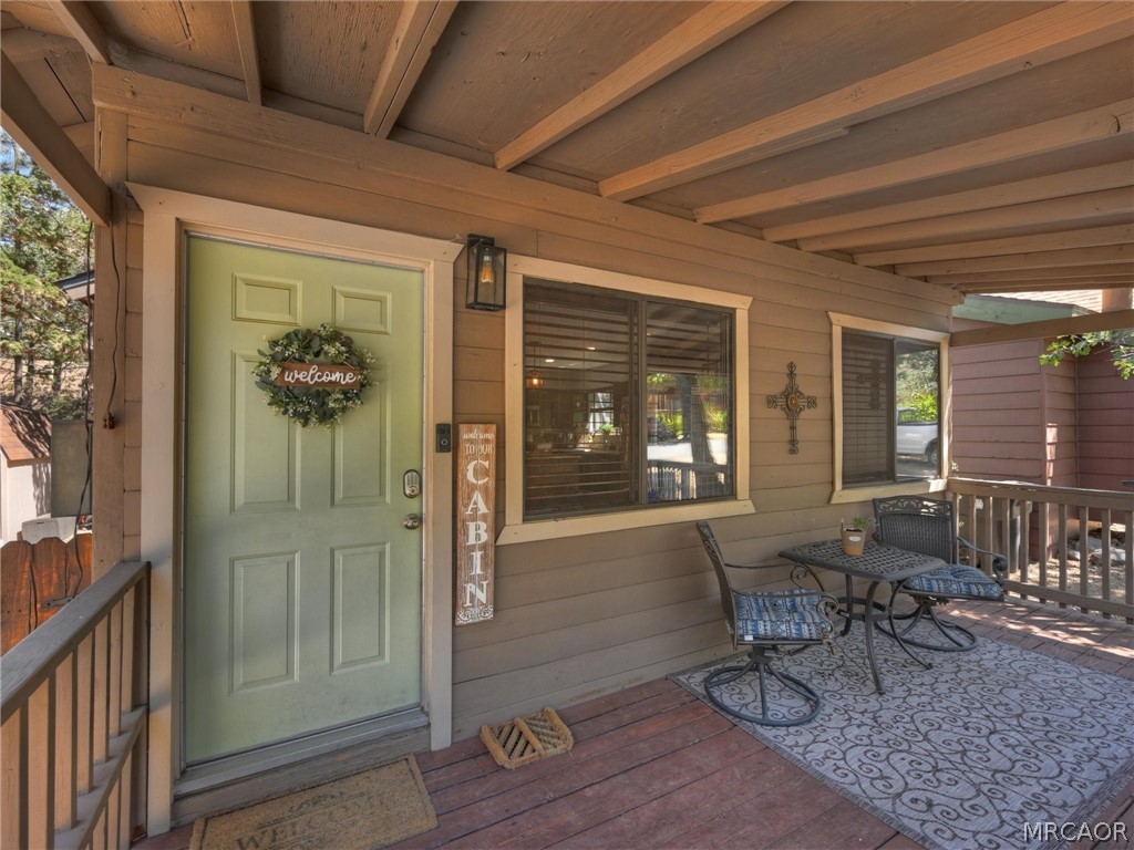 327 Wabash Lane Property Photo 3