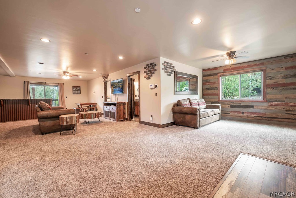 40944 Seneca Trail Property Photo 11