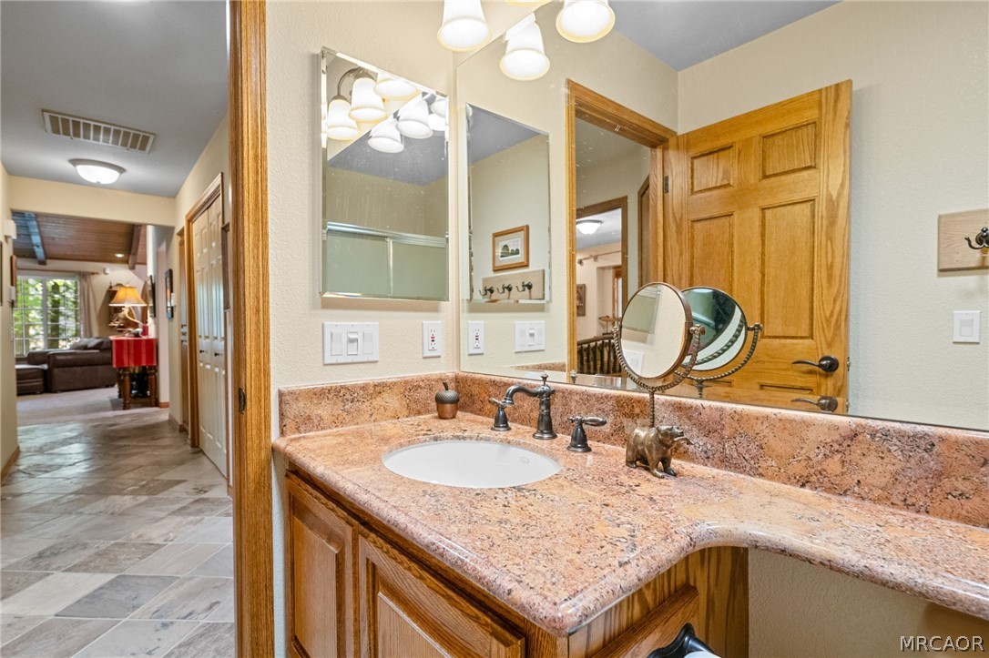 42204 Heavenly Valley Road Property Photo 19