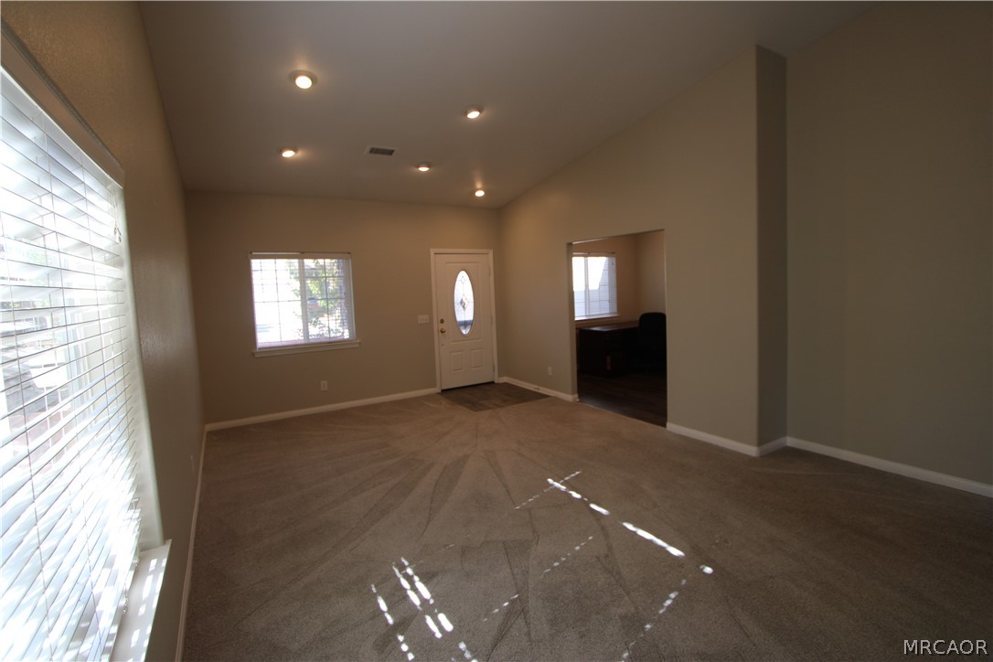 1625 Malabar Way Property Photo 4