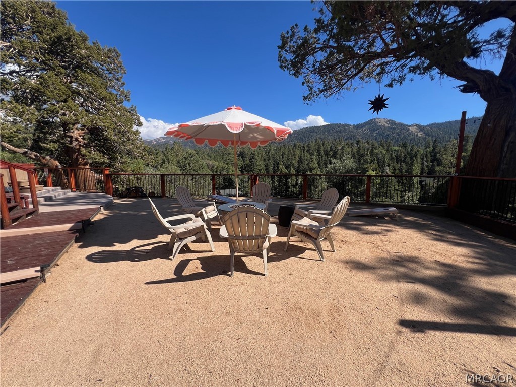 43573 Yosemite Drive Property Photo 7