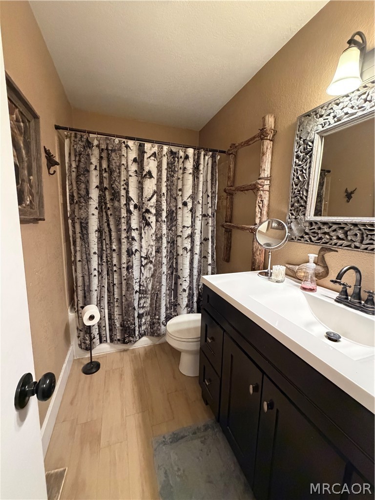 42870 Encino Road Property Photo 10