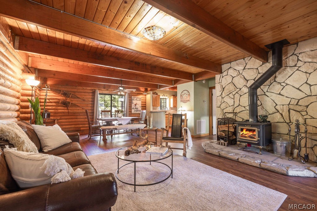 1128 Gold Mountain Drive Property Photo 7