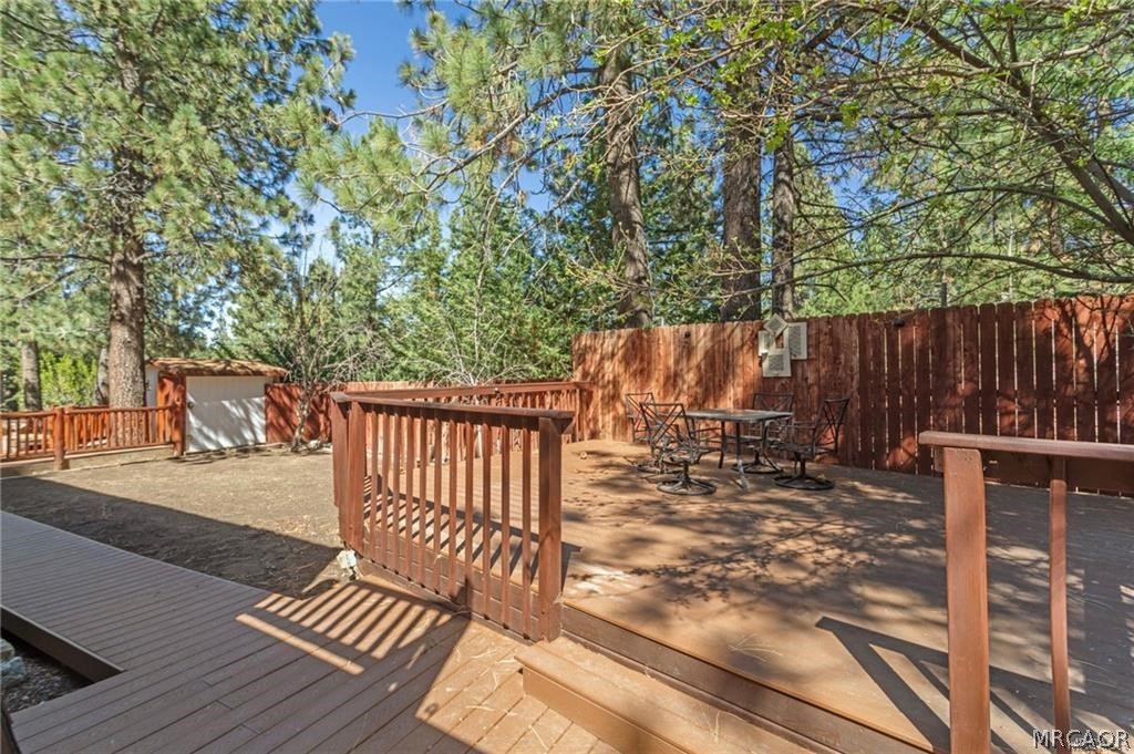 2160 Mariposa Lane Property Photo 39